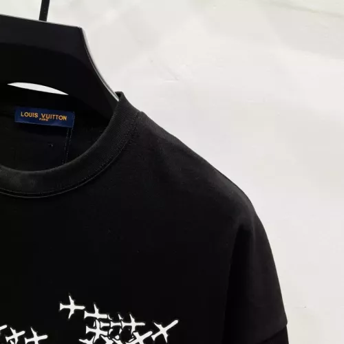 Cheap Louis Vuitton LV T-Shirts Short Sleeved For Unisex #1361922 Replica Wholesale [$40.00 USD] [ITEM#1361922] on Replica Louis Vuitton LV T-Shirts