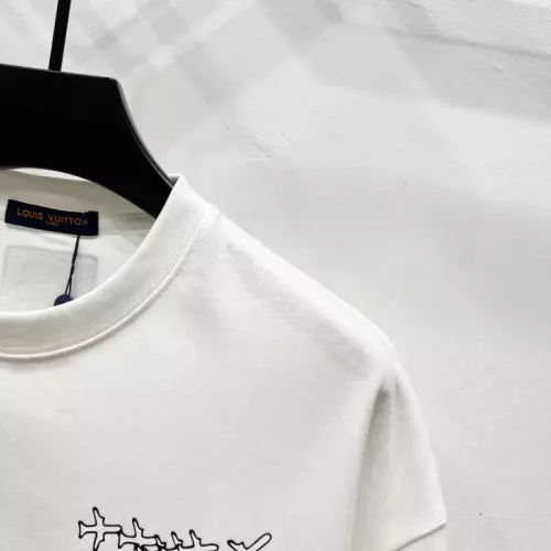 Cheap Louis Vuitton LV T-Shirts Short Sleeved For Unisex #1361923 Replica Wholesale [$40.00 USD] [ITEM#1361923] on Replica Louis Vuitton LV T-Shirts