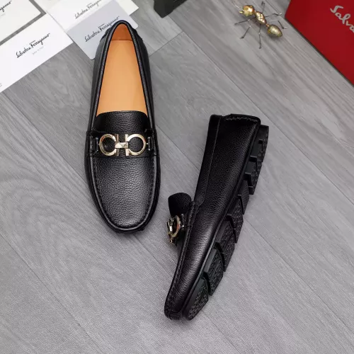 Salvatore Ferragamo Leather Shoes For Men #1362022