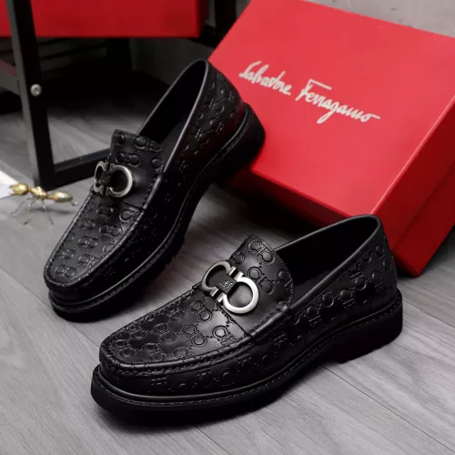 Salvatore Ferragamo Leather Shoes For Men #1362027