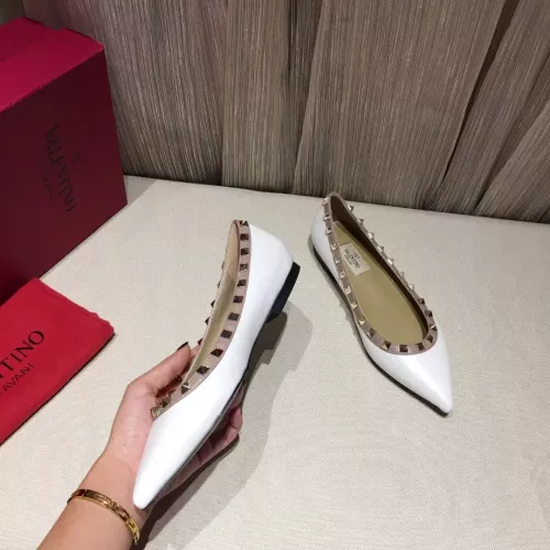 Valentino Flat Shoes For Women #1362289