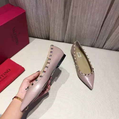 Valentino Flat Shoes For Women #1362292