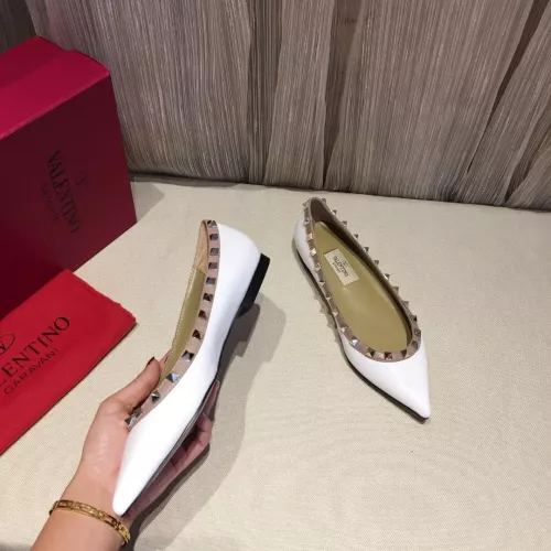 Valentino Flat Shoes For Women #1362302