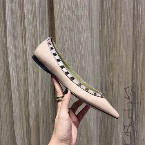 Cheap Valentino Flat Shoes For Women #1362304 Replica Wholesale [$92.00 USD] [ITEM#1362304] on Replica Valentino Flat Shoes