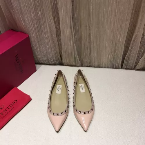 Cheap Valentino Flat Shoes For Women #1362304 Replica Wholesale [$92.00 USD] [ITEM#1362304] on Replica Valentino Flat Shoes