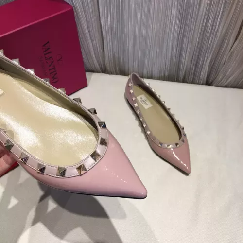 Cheap Valentino Flat Shoes For Women #1362308 Replica Wholesale [$92.00 USD] [ITEM#1362308] on Replica Valentino Flat Shoes