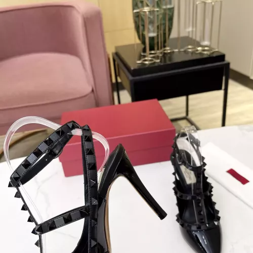 Cheap Valentino Sandal For Women #1362365 Replica Wholesale [$96.00 USD] [ITEM#1362365] on Replica Valentino Sandal