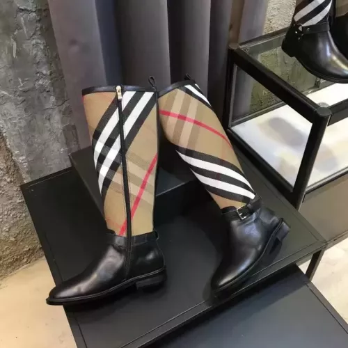 Burberry Boots For Women #1363017