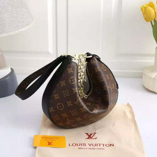 Cheap Louis Vuitton Messenger Bags For Women #1363146 Replica Wholesale [$38.00 USD] [ITEM#1363146] on Replica Louis Vuitton Messenger Bags
