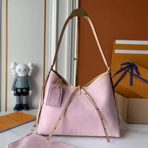 Louis Vuitton AAA Quality Shoulder Bags For Women #1363198