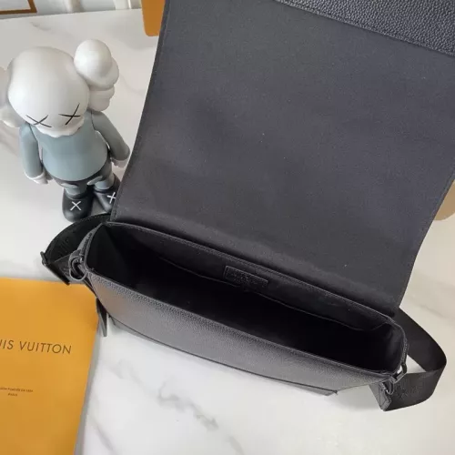 Cheap Louis Vuitton AAA Man Messenger Bags #1363244 Replica Wholesale [$72.00 USD] [ITEM#1363244] on Replica Louis Vuitton AAA Man Messenger Bags