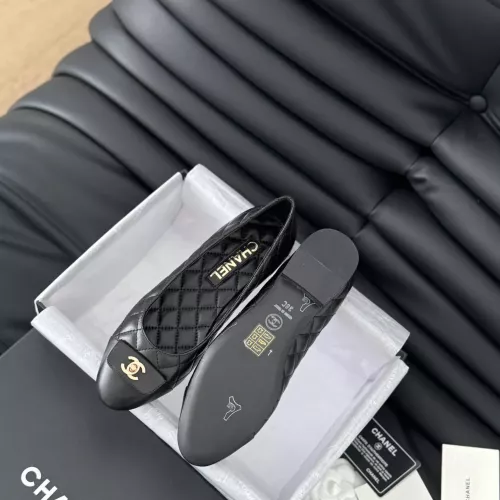 Cheap Chanel Flat Shoes For Women #1363375 Replica Wholesale [$102.00 USD] [ITEM#1363375] on Replica Chanel Flat Shoes