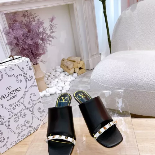 Cheap Valentino Slippers For Women #1363422 Replica Wholesale [$92.00 USD] [ITEM#1363422] on Replica Valentino Slippers