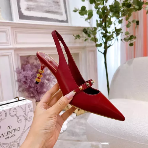 Cheap Valentino Sandal For Women #1363425 Replica Wholesale [$82.00 USD] [ITEM#1363425] on Replica Valentino Sandal