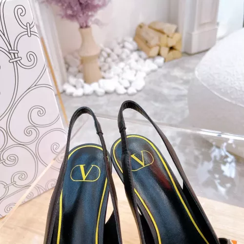 Cheap Valentino Sandal For Women #1363426 Replica Wholesale [$82.00 USD] [ITEM#1363426] on Replica Valentino Sandal