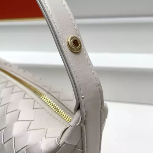 Cheap Bottega Veneta BV AAA Quality Handbags For Women #1363494 Replica Wholesale [$96.00 USD] [ITEM#1363494] on Replica Bottega Veneta BV AAA Quality Handbags