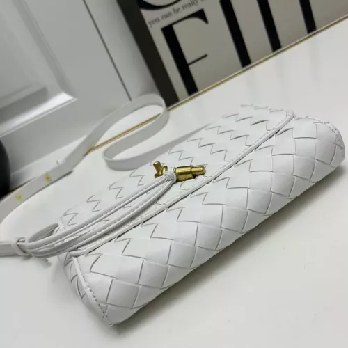 Cheap Bottega Veneta BV AAA Quality Messenger Bags For Women #1363632 Replica Wholesale [$88.00 USD] [ITEM#1363632] on Replica Bottega Veneta BV AAA Quality Messenger Bags