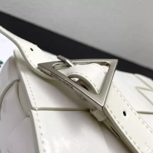 Cheap Bottega Veneta BV AAA Quality Messenger Bags For Women #1363637 Replica Wholesale [$96.00 USD] [ITEM#1363637] on Replica Bottega Veneta BV AAA Quality Messenger Bags