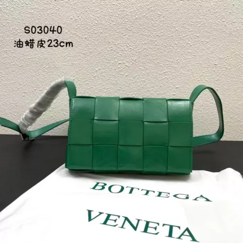Bottega Veneta BV AAA Quality Messenger Bags For Women #1363639