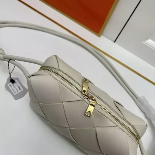 Cheap Bottega Veneta BV AAA Quality Messenger Bags For Women #1363642 Replica Wholesale [$96.00 USD] [ITEM#1363642] on Replica Bottega Veneta BV AAA Quality Messenger Bags
