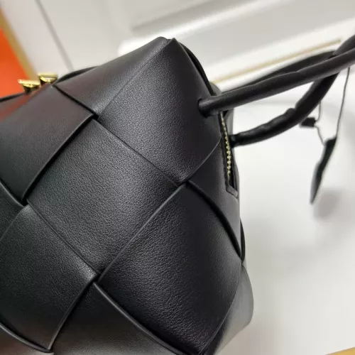 Cheap Bottega Veneta BV AAA Quality Messenger Bags For Women #1363645 Replica Wholesale [$96.00 USD] [ITEM#1363645] on Replica Bottega Veneta BV AAA Quality Messenger Bags