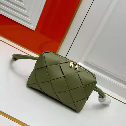 Bottega Veneta BV AAA Quality Messenger Bags For Women #1363648
