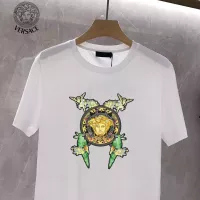 Cheap Versace T-Shirts Short Sleeved For Unisex #1353645 Replica Wholesale [$25.00 USD] [ITEM#1353645] on Replica Versace T-Shirts
