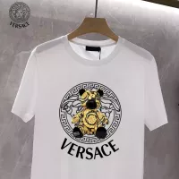 Cheap Versace T-Shirts Short Sleeved For Unisex #1353647 Replica Wholesale [$25.00 USD] [ITEM#1353647] on Replica Versace T-Shirts