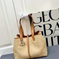 Cheap Christian Dior AAA Quality Handbags For Women #1355183 Replica Wholesale [$100.00 USD] [ITEM#1355183] on Replica Christian Dior AAA Quality Handbags