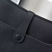 Cheap Hermes AAA Quality Messenger Bags For Women #1355563 Replica Wholesale [$100.00 USD] [ITEM#1355563] on Replica Hermes AAA Quality Messenger Bags