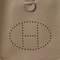 Cheap Hermes AAA Quality Messenger Bags For Women #1355577 Replica Wholesale [$76.00 USD] [ITEM#1355577] on Replica Hermes AAA Quality Messenger Bags