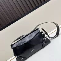 Cheap Givenchy AAA Quality Messenger Bags For Women #1355752 Replica Wholesale [$102.00 USD] [ITEM#1355752] on Replica Givenchy AAA Quality Messenger Bags