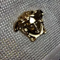 Cheap Versace AAA Quality Shoulder Bags For Women #1355838 Replica Wholesale [$132.00 USD] [ITEM#1355838] on Replica Versace AAA Quality Shoulder Bags