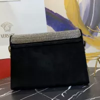 Cheap Versace AAA Quality Shoulder Bags For Women #1355842 Replica Wholesale [$132.00 USD] [ITEM#1355842] on Replica Versace AAA Quality Shoulder Bags
