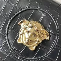 Cheap Versace AAA Quality Handbags For Women #1355897 Replica Wholesale [$158.00 USD] [ITEM#1355897] on Replica Versace AAA Quality Handbags