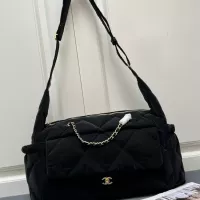 Cheap Chanel AAA Quality Shoulder Bags For Women #1355998 Replica Wholesale [$92.00 USD] [ITEM#1355998] on Replica Chanel AAA Quality Shoulder Bags