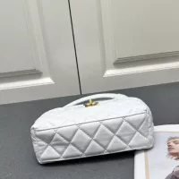 Cheap Chanel AAA Quality Handbags For Women #1356136 Replica Wholesale [$85.00 USD] [ITEM#1356136] on Replica Chanel AAA Quality Handbags