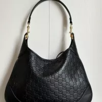 Cheap Gucci AAA Quality Shoulder Bags For Women #1357033 Replica Wholesale [$88.00 USD] [ITEM#1357033] on Replica Gucci AAA Quality Shoulder Bags