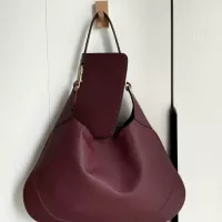Cheap Gucci AAA Quality Shoulder Bags For Women #1357035 Replica Wholesale [$82.00 USD] [ITEM#1357035] on Replica Gucci AAA Quality Shoulder Bags