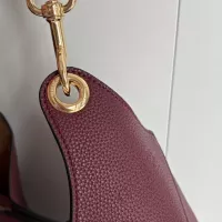 Cheap Gucci AAA Quality Shoulder Bags For Women #1357035 Replica Wholesale [$82.00 USD] [ITEM#1357035] on Replica Gucci AAA Quality Shoulder Bags