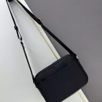 Cheap Burberry AAA Quality Messenger Bags For Unisex #1358502 Replica Wholesale [$88.00 USD] [ITEM#1358502] on Replica Burberry AAA Quality Messenger Bags