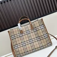 Cheap Burberry AAA Quality Handbags For Women #1358531 Replica Wholesale [$105.00 USD] [ITEM#1358531] on Replica Burberry AAA Quality Handbags
