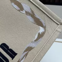 Cheap Christian Dior AAA Quality Tote-Handbags For Women #1358572 Replica Wholesale [$96.00 USD] [ITEM#1358572] on Replica Christian Dior AAA Quality Handbags