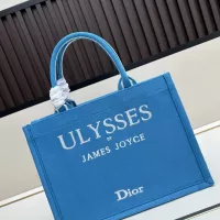 Cheap Christian Dior AAA Quality Tote-Handbags For Women #1358580 Replica Wholesale [$96.00 USD] [ITEM#1358580] on Replica Christian Dior AAA Quality Handbags