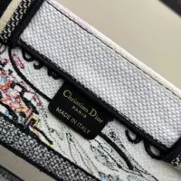 Cheap Christian Dior AAA Quality Tote-Handbags For Women #1358588 Replica Wholesale [$96.00 USD] [ITEM#1358588] on Replica Christian Dior AAA Quality Handbags