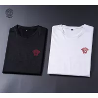 Cheap Versace T-Shirts Short Sleeved For Men #1358639 Replica Wholesale [$25.00 USD] [ITEM#1358639] on Replica Versace T-Shirts