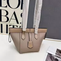 Cheap Fendi AAA Quality Shoulder Bags For Women #1358779 Replica Wholesale [$96.00 USD] [ITEM#1358779] on Replica Fendi AAA Quality Shoulder Bags