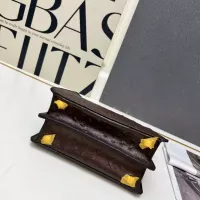 Cheap Fendi AAA Quality Handbags For Women #1358855 Replica Wholesale [$98.00 USD] [ITEM#1358855] on Replica Fendi AAA Quality Handbags
