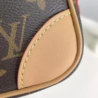 Cheap Louis Vuitton AAA Quality Messenger Bags For Women #1358907 Replica Wholesale [$165.00 USD] [ITEM#1358907] on Replica Louis Vuitton AAA Quality Messenger Bags