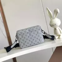 Cheap Louis Vuitton AAA Quality Messenger Bags For Unisex #1358910 Replica Wholesale [$182.00 USD] [ITEM#1358910] on Replica Louis Vuitton AAA Quality Messenger Bags
